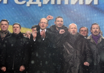 Україна - без Януковича! Росія - без Путіна!