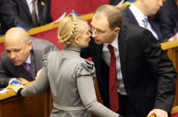 Ответят ли Тимошенко и Яценюк перед законом за падение потенции депутатов