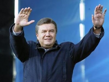 Януковича уговоривают распустить Раду
