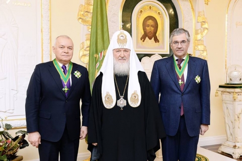 Дмитрий Киселев получил орден от патриарха Кирилла — церковь поддерживает лжецов