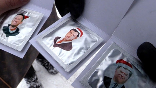 В России оригинально борются с оппозицией — раздают презервативы