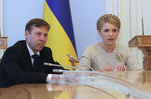 Соболев, который Сергей — врет! Тимошенко, которая Юлия — огорчает...