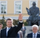 Янукович возложил цветы Грушевскому