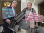 Путин вспомнил о носильшиках чемоданов.